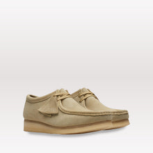 Load image into Gallery viewer, Wallabee - Maple Suede II