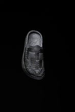Laden Sie das Bild in den Galerie-Viewer, Malibu Sandals Thunderbird Black Vegan Leather on foot