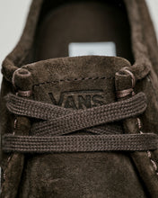 Laden Sie das Bild in den Galerie-Viewer, Vans LX Carver Low dark brown - pair