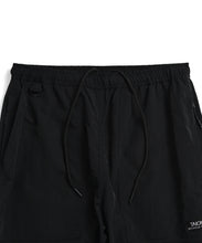 Load image into Gallery viewer, Non Down w Pocket Mountain Shorts- Black
