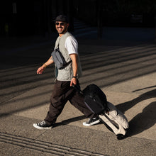 Load image into Gallery viewer, Lite Carry On - Black