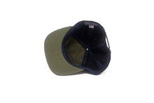 Laden Sie das Bild in den Galerie-Viewer, LIVE FAST Black - Snapback