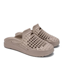 Load image into Gallery viewer, Scenario Slide - Goat