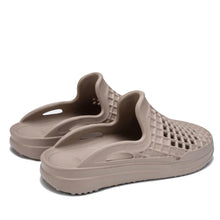 Load image into Gallery viewer, Scenario Slide - Goat