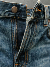 Load image into Gallery viewer, Gritty Jackson Thriller Tracks