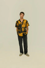 Load image into Gallery viewer, Cuba Linen Shirt - Krispy Night