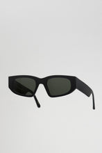 Load image into Gallery viewer, Eclipse Matt Black- Green Solid Lens