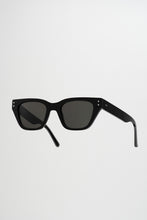 Load image into Gallery viewer, Memphis Black - Green Solid Lens