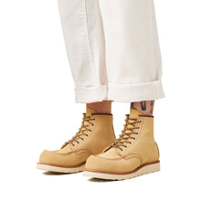 Load image into Gallery viewer, Classic Moc 6 Inch Boot 8833 - Hawthorne Abilene