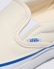 Load image into Gallery viewer, Premium Slip On 98 - LX Off White