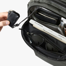 Load image into Gallery viewer, Transit Travel Pack Pro - Olive