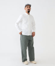 Load image into Gallery viewer, Oxford Button Down Shirt - White
