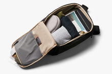 Load image into Gallery viewer, Transit Workpack 20L - Black