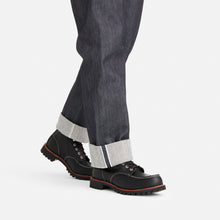 Load image into Gallery viewer, Roughneck Moc Toe 2949 - Black Oil Slick Leather