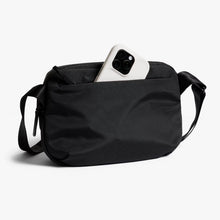 Load image into Gallery viewer, Transit Sling 5L - Black