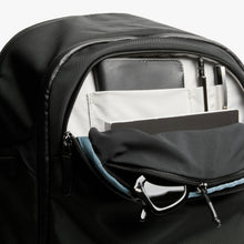Load image into Gallery viewer, Transit Workpack Pro 28L - Black