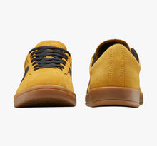 Load image into Gallery viewer, Classic Trainer Suede - Yellow / Black Gum