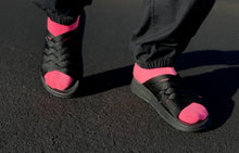 Load image into Gallery viewer, Zuma / Black Nylon