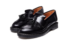 Laden Sie das Bild in den Galerie-Viewer, Tassel Loafer - Hochglänzendes Schwarz
