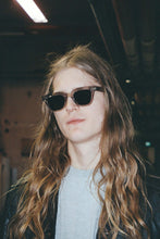 Load image into Gallery viewer, Ellis Grey - Grey Solid Lens