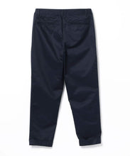 Load image into Gallery viewer, Single Pleat Twill Trousers - Navy