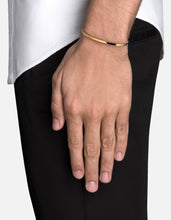 Load image into Gallery viewer, 3mm Arbor Cuff - Gold Vermeil, detail
