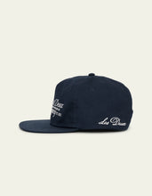 Laden Sie das Bild in den Galerie-Viewer, Les Deux Legacy Letterman Cap - Dark Navy
