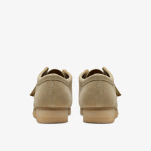 Load image into Gallery viewer, Clarks Originals Wallabee Maple Suede - crepe sole
