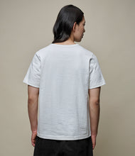 Load image into Gallery viewer, 2S14 Loopwheeled Heavy T Shirt - White, worn detail
