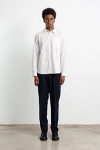 Load image into Gallery viewer, Edmmond Studios Bray Shirt in white, worn
