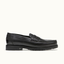 Load image into Gallery viewer, Kleman Escale loafer in black cowhide leather
