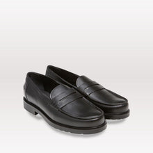 Load image into Gallery viewer, Kleman Escale loafer in black, side view
