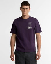Laden Sie das Bild in den Galerie-Viewer, Barbour Woodbine Relaxed Graphic T-Shirt - Grape
