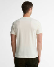 Laden Sie das Bild in den Galerie-Viewer, Barbour Pheasant Graphic Tailored T-Shirt - Whisper White
