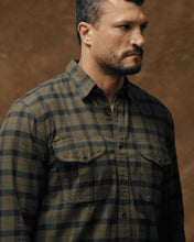 Load image into Gallery viewer, Alaskan Guide Shirt - Otter Green / Black Plaid
