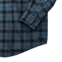 Load image into Gallery viewer, Alaskan Guide Shirt - Midnight / Black Check
