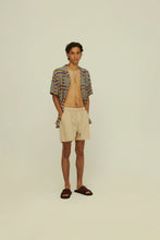 Load image into Gallery viewer, Linen Shorts - Beige
