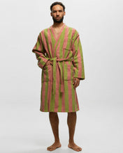 Load image into Gallery viewer, Robe - Berry

