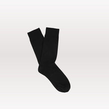 Load image into Gallery viewer, Classic Ribbed Socks - Black

