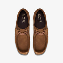 Load image into Gallery viewer, Wallabee - Cola Suede
