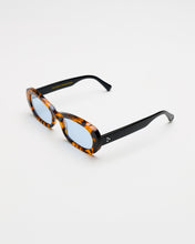 Load image into Gallery viewer, Belle Havana - Blue Solid Lens
