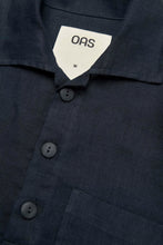 Load image into Gallery viewer, Girona Linen Shirt - Dark Navy
