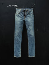 Load image into Gallery viewer, Gritty Jackson Thriller Tracks
