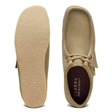 Load image into Gallery viewer, Wallabee - Maple Suede II
