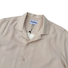Laden Sie das Bild in den Galerie-Viewer, View Camp Collar Shirt - Natural
