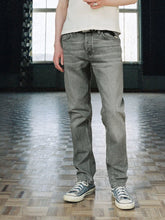 Load image into Gallery viewer, Solid Ollie - Pale Ash
