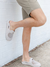 Load image into Gallery viewer, Smith Short - Khaki Washed
