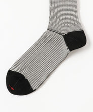 Load image into Gallery viewer, Pinstripe Socks - Black White

