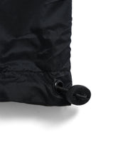 Load image into Gallery viewer, Non Down Mountain Reversible w-Zip Vest - Black / Dark Olive
