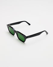 Load image into Gallery viewer, Leon Black - Green Solid Lens
